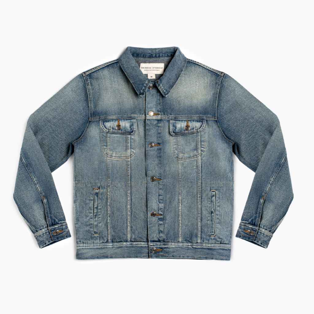 14 Ways to Style Your Favorite Denim Jacket in 2020 | Jean jacket outfits  men, Hoodie outfit men, Denim jacket men outfit
