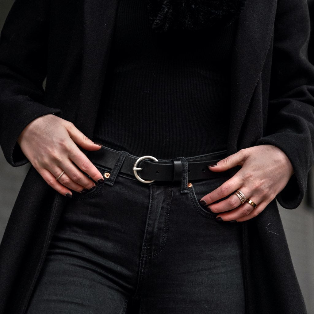 Women's Circle Leather Belt