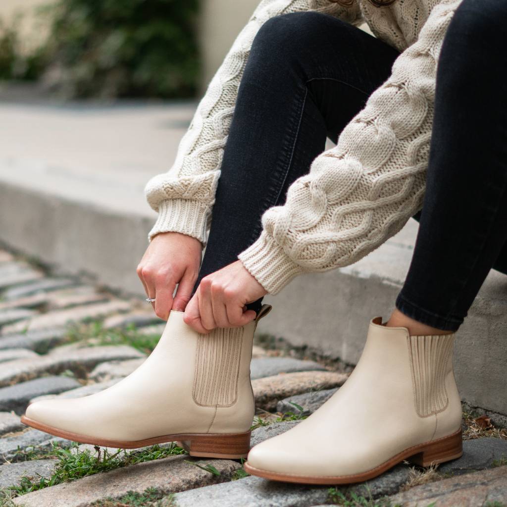 Thursday Boots Chelsea Boots Women Beige Dreamer Beige