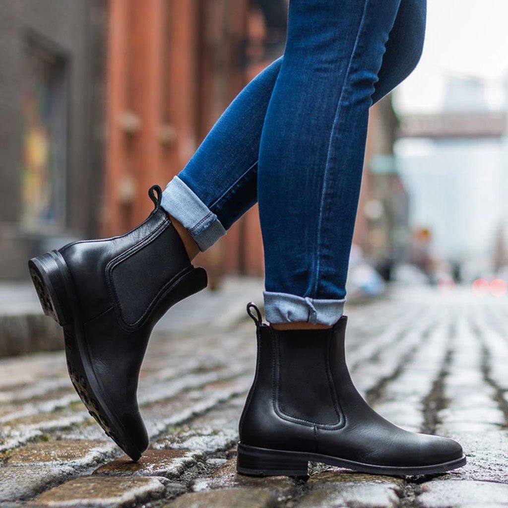 Barcelona skinke ubemandede Women's Duchess Chelsea Boot In Black Leather - Thursday Boot Company