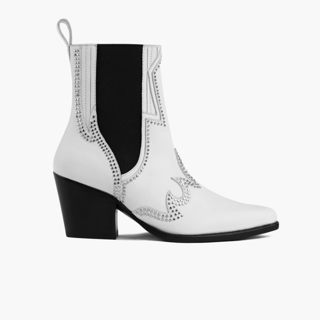 Black and white fashion heel boots