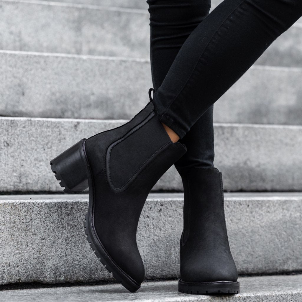 Black Heels Boots for Women