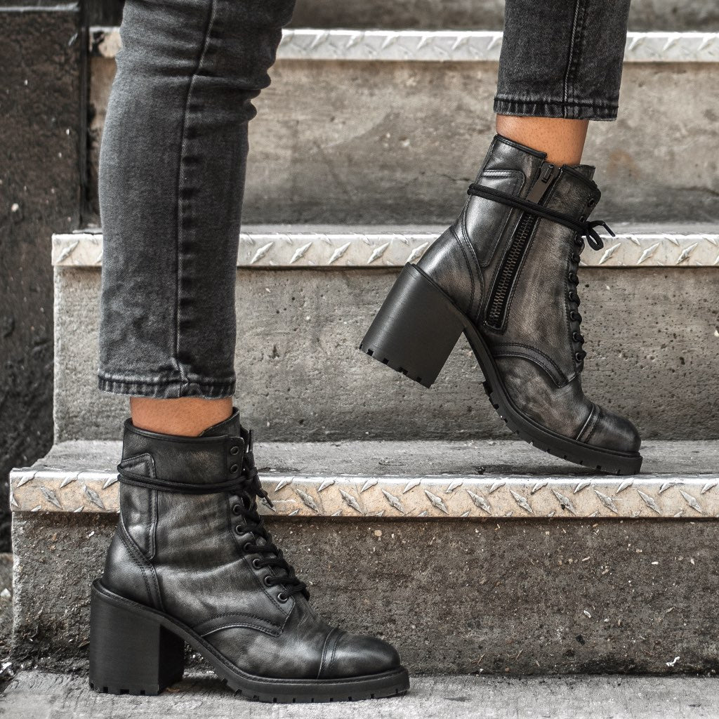 Rebel Distressed Grey